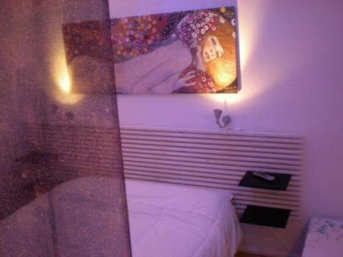 Adonis Guesthouse Баци Екстериор снимка